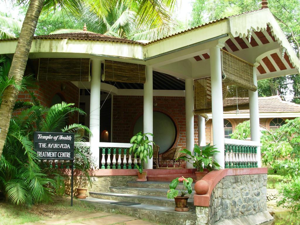 Kairali - The Ayurvedic Healing Village Palakkad Exteriör bild